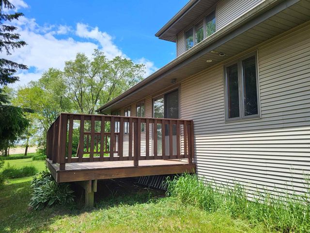 1246 Washington Road, Stoughton, WI 53589