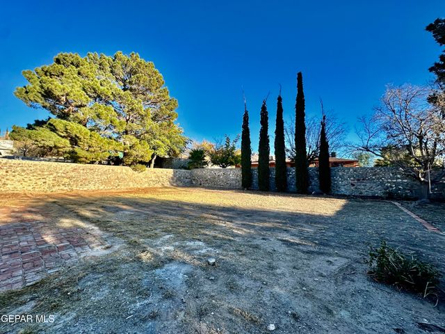 6332 EL RISCO Street, El Paso, TX 79912