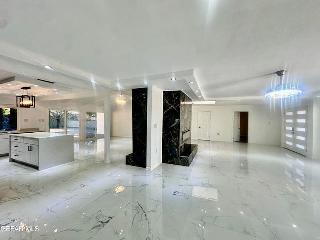 6332 EL RISCO Street, El Paso, TX 79912