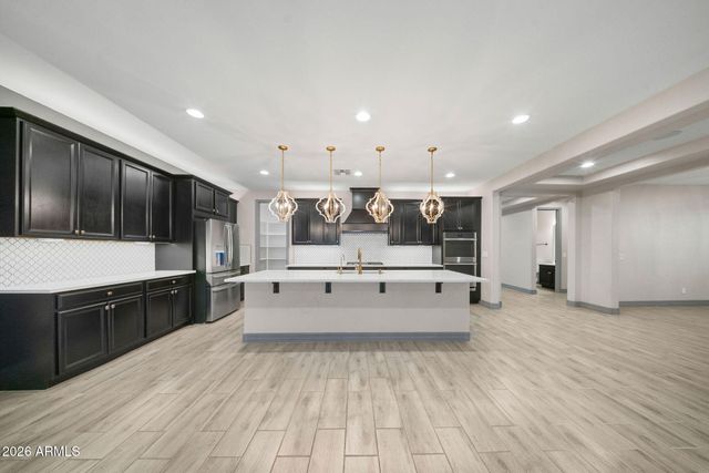 12539 W TUCKEY Lane, Glendale, AZ 85307