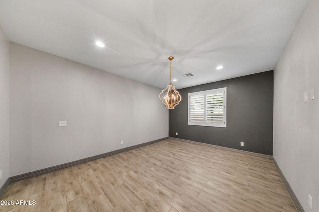12539 W TUCKEY Lane, Glendale, AZ 85307
