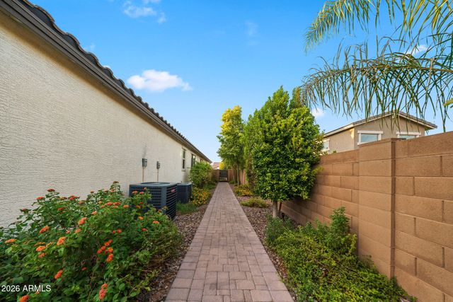 12539 W TUCKEY Lane, Glendale, AZ 85307