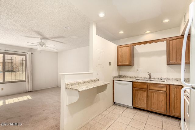 4608 W MARYLAND Avenue 130, Glendale, AZ 85301