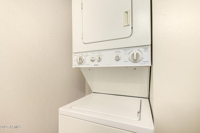 4608 W MARYLAND Avenue 130, Glendale, AZ 85301