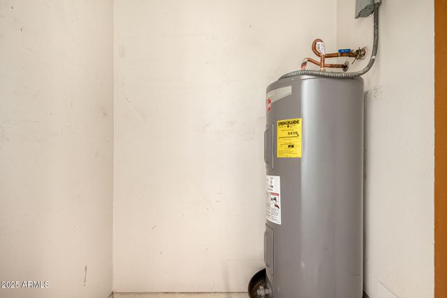 4608 W MARYLAND Avenue 130, Glendale, AZ 85301