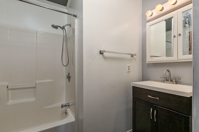 714 S Rice Street, Nixa, MO 65714