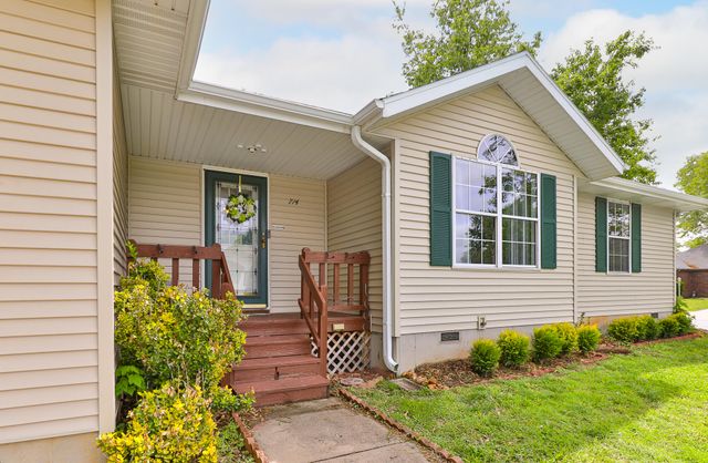 714 S Rice Street, Nixa, MO 65714