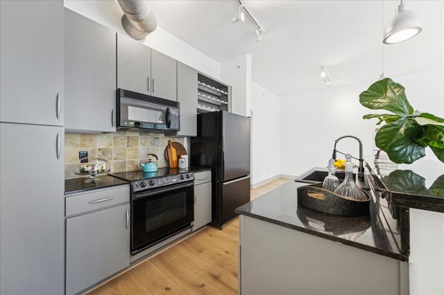 1901 Post Oak Boulevard 2203, Houston, TX 77056