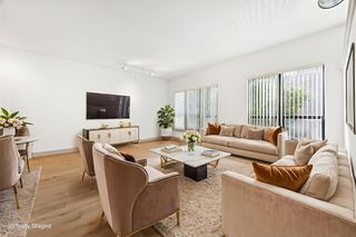 1901 Post Oak Boulevard 2203, Houston, TX 77056