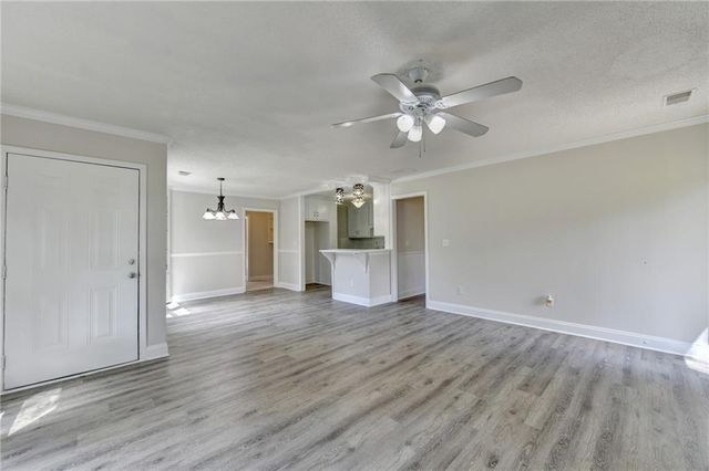 2725 Milton Bryan Drive, Loganville, GA 30052