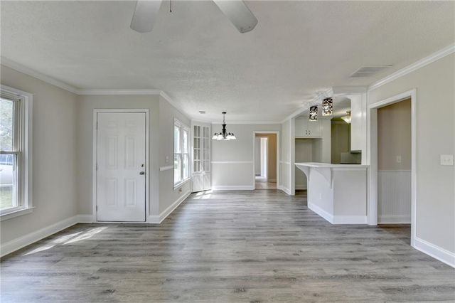 2725 Milton Bryan Drive, Loganville, GA 30052