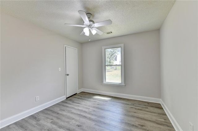 2725 Milton Bryan Drive, Loganville, GA 30052