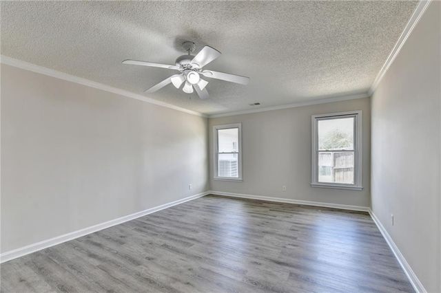 2725 Milton Bryan Drive, Loganville, GA 30052