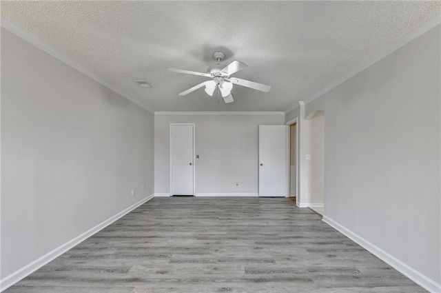 2725 Milton Bryan Drive, Loganville, GA 30052