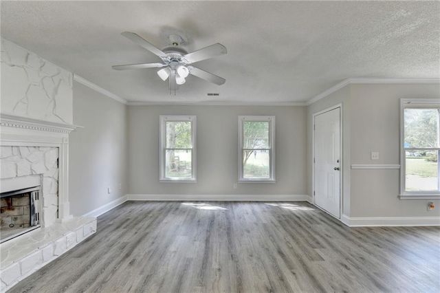 2725 Milton Bryan Drive, Loganville, GA 30052