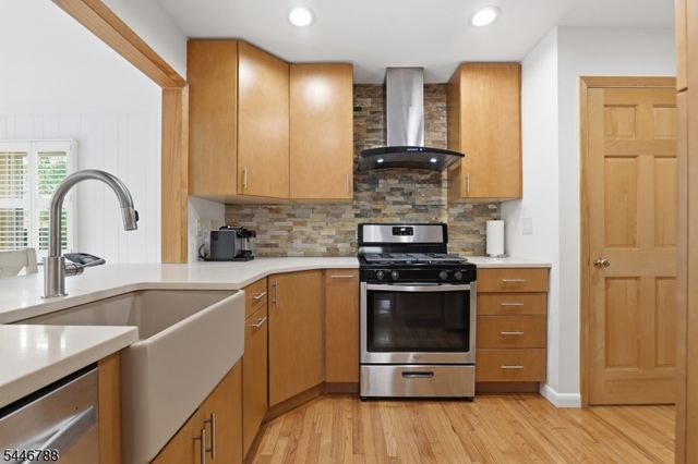 17 Westland Rd, Verona Twp., NJ 07044