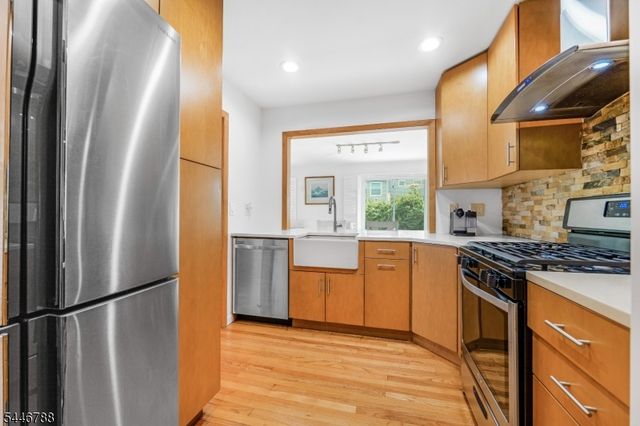 17 Westland Rd, Verona Twp., NJ 07044