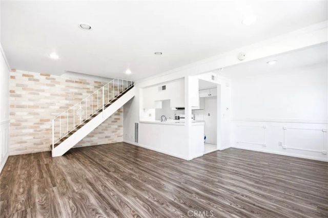 1663 Calle Diamonte, Newbury Park, CA 91320
