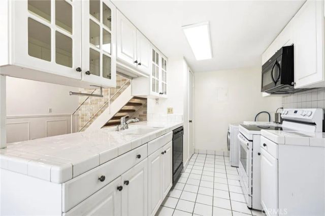 1663 Calle Diamonte, Newbury Park, CA 91320