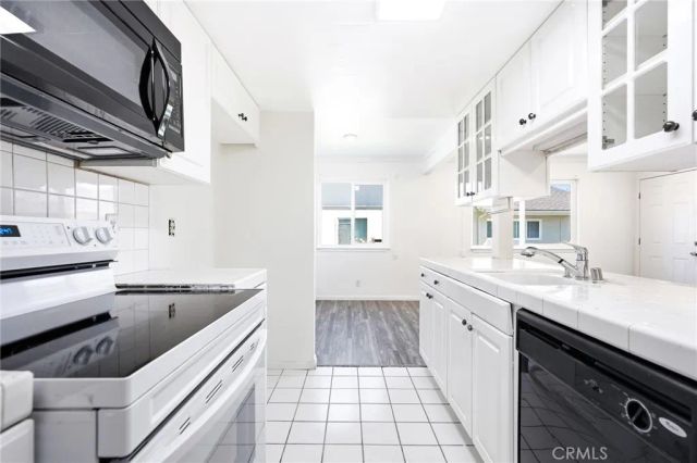1663 Calle Diamonte, Newbury Park, CA 91320