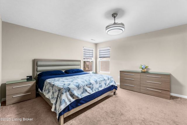 116 Strawberry Field Dr, Mt Washington, KY 40047