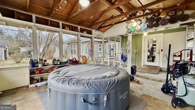 140 1st Street, Rome, GA 30161