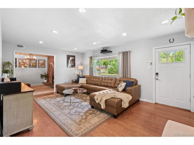 3275 S Raleigh St, Denver, CO 80236