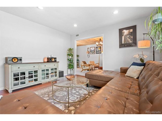 3275 S Raleigh St, Denver, CO 80236