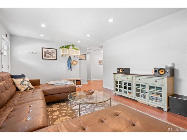 3275 S Raleigh St, Denver, CO 80236