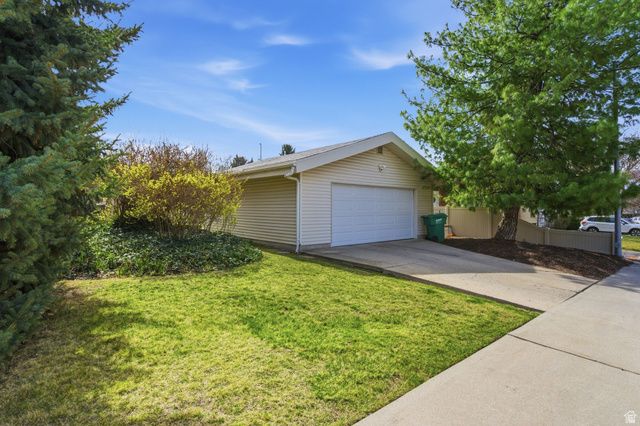 1411 N LOCUST LN, Provo, UT 84604