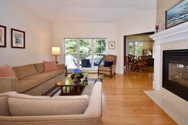 52 Bayden Path, Plymouth, MA 02360