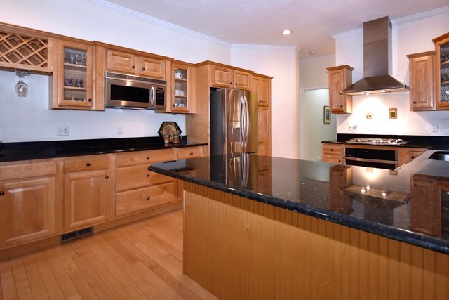 52 Bayden Path, Plymouth, MA 02360