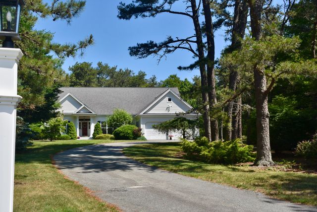 52 Bayden Path, Plymouth, MA 02360