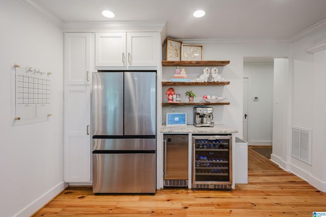 105 LAKE STREET, Trussville, AL 35173