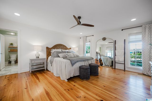 105 LAKE STREET, Trussville, AL 35173