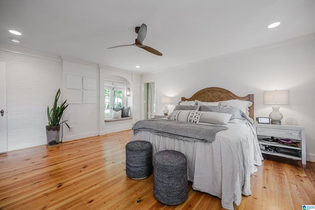 105 LAKE STREET, Trussville, AL 35173