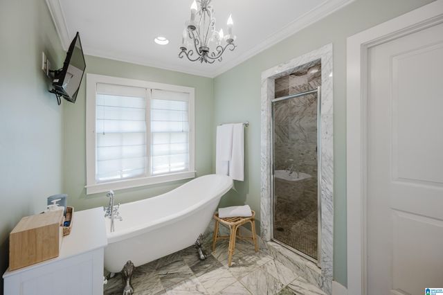 105 LAKE STREET, Trussville, AL 35173