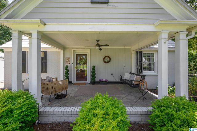 105 LAKE STREET, Trussville, AL 35173