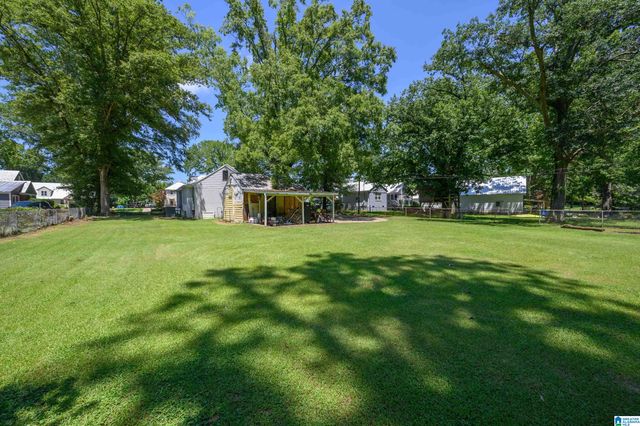 105 LAKE STREET, Trussville, AL 35173