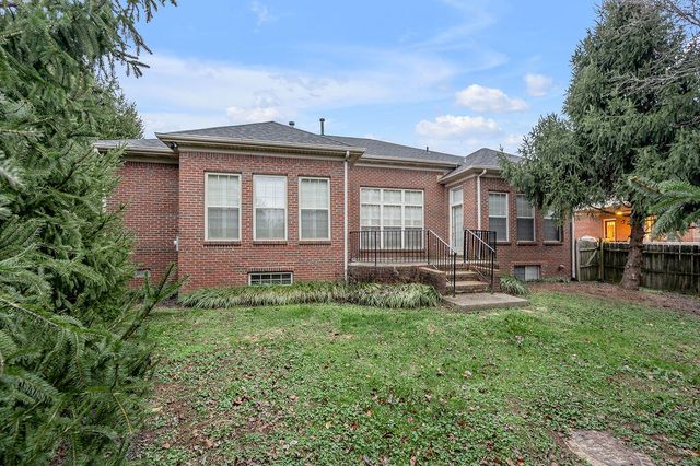 3361 Partridge Lane, Lexington, KY 40513