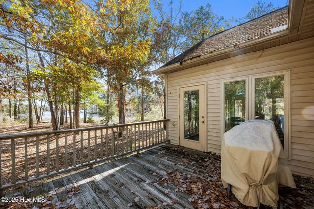 625 Plantation Parkway, Oriental, NC 28571