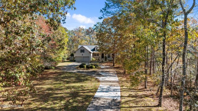 625 Plantation Parkway, Oriental, NC 28571