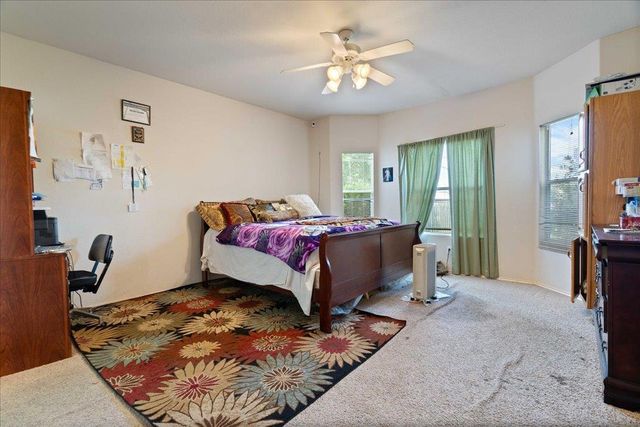 101 Blanco Woods BLVD, Elgin, TX 78621