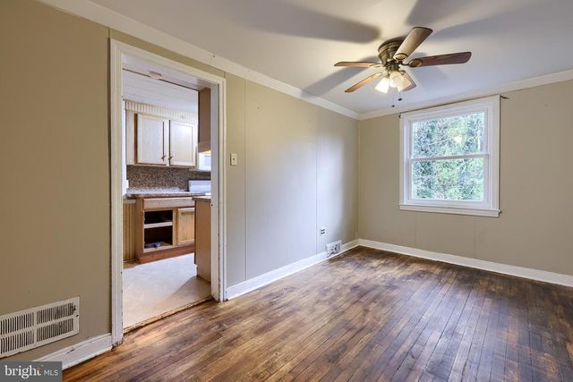 2314 KENSINGTON ST, Harrisburg, PA 17104