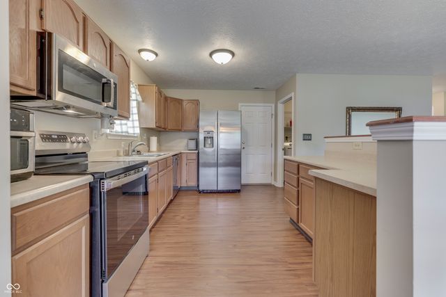 3335 Mechanicsburg Drive, Indianapolis, IN 46227