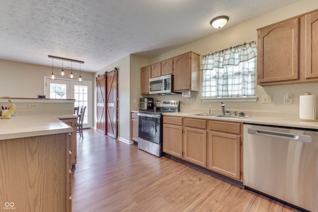 3335 Mechanicsburg Drive, Indianapolis, IN 46227