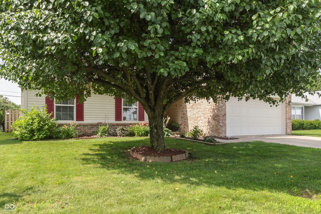 3335 Mechanicsburg Drive, Indianapolis, IN 46227