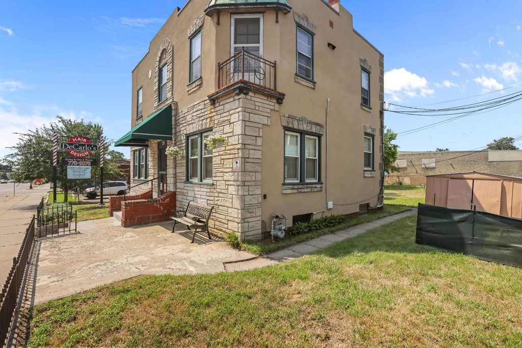 539 Payne Avenue, Saint Paul, MN 55130 — photo 2