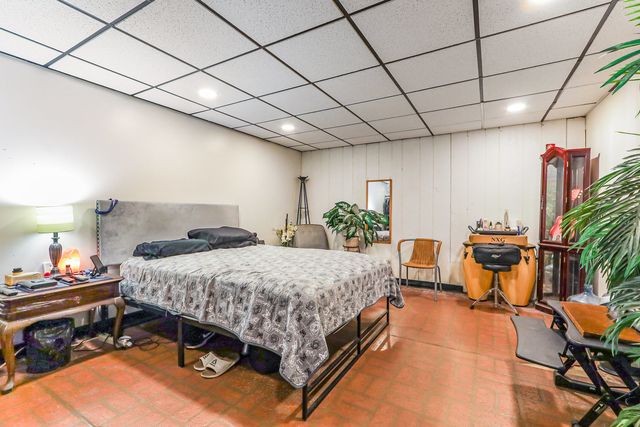 1404 Clara Avenue, Joliet, IL 60435