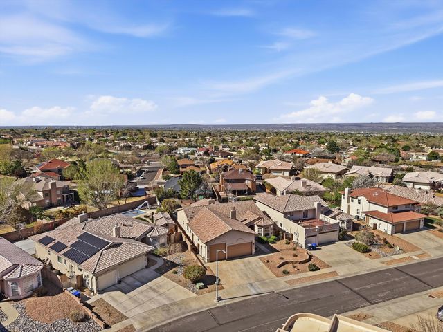 9812 Karak Road NE, Albuquerque, NM 87122